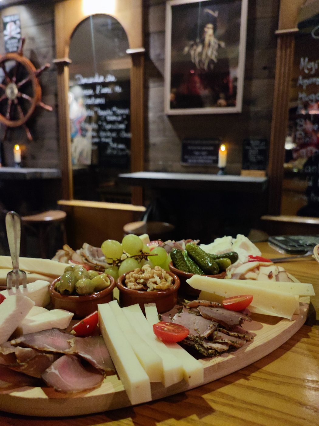 Planche de charcuterie et fromages